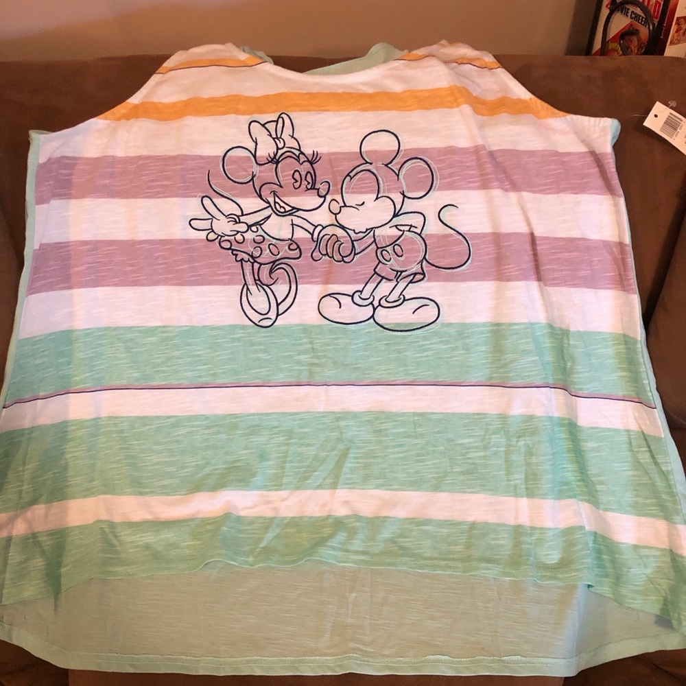Brand new with tags Disney tank